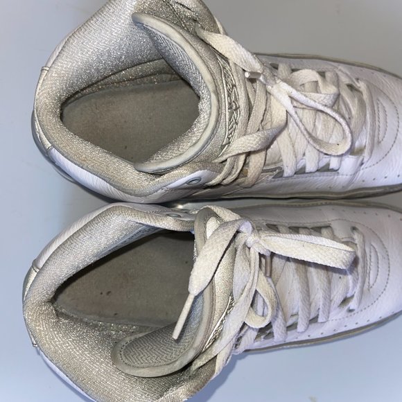 Air Jordan 2 Retro '25th Anniversary’ - Picture 3 of 6